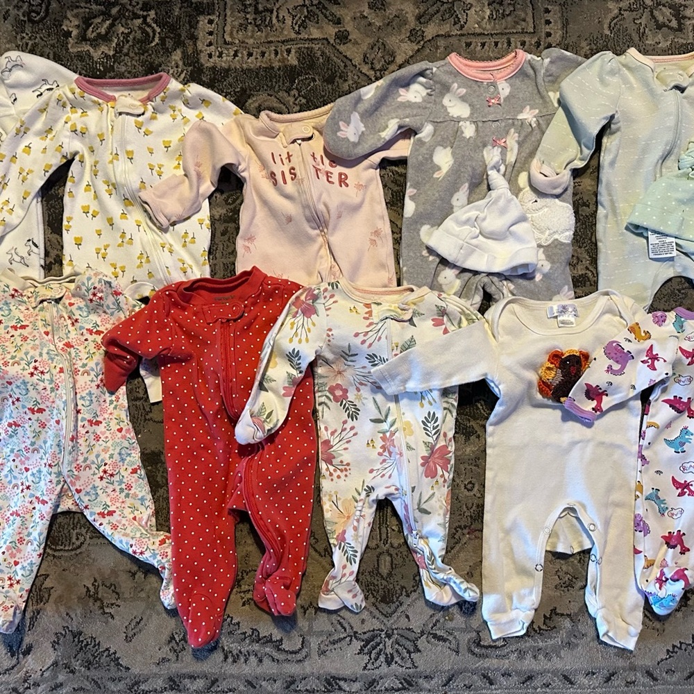 Baby girl long sleeve onesies sized newborn 0-3 month